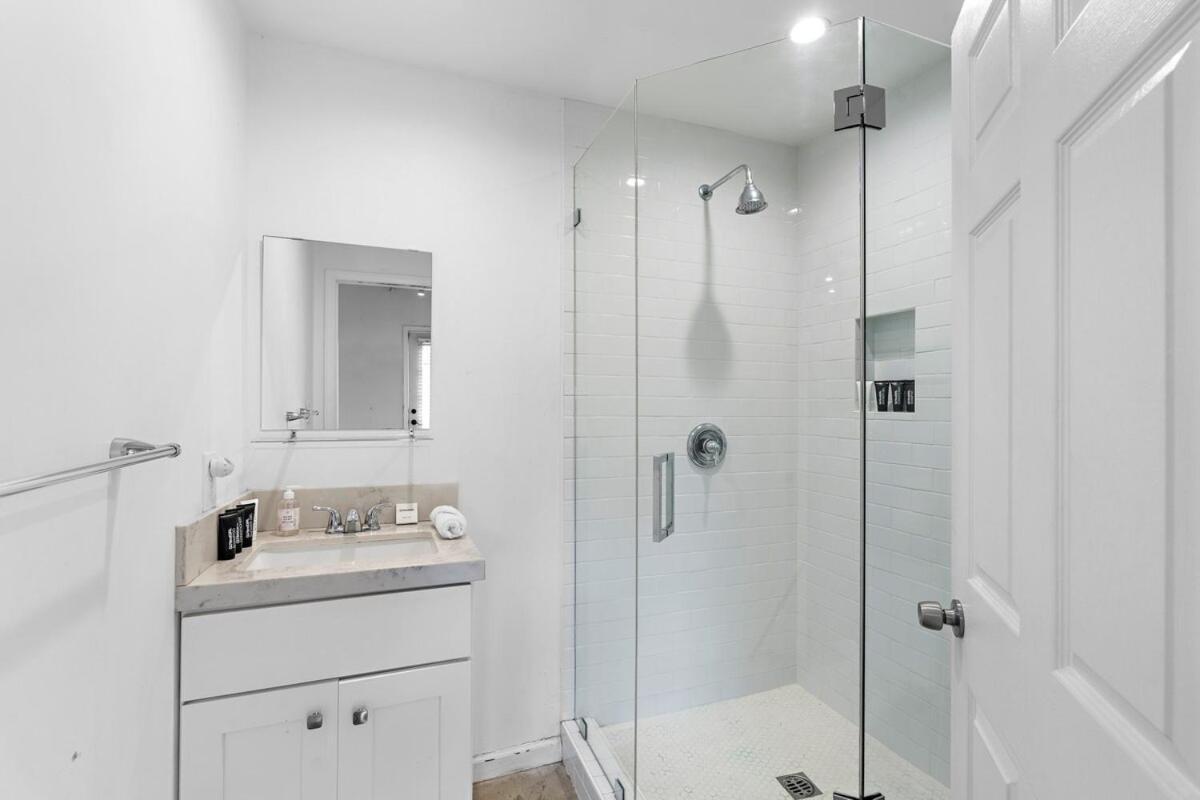 Private Guest Beverly Hills Adj Appartement